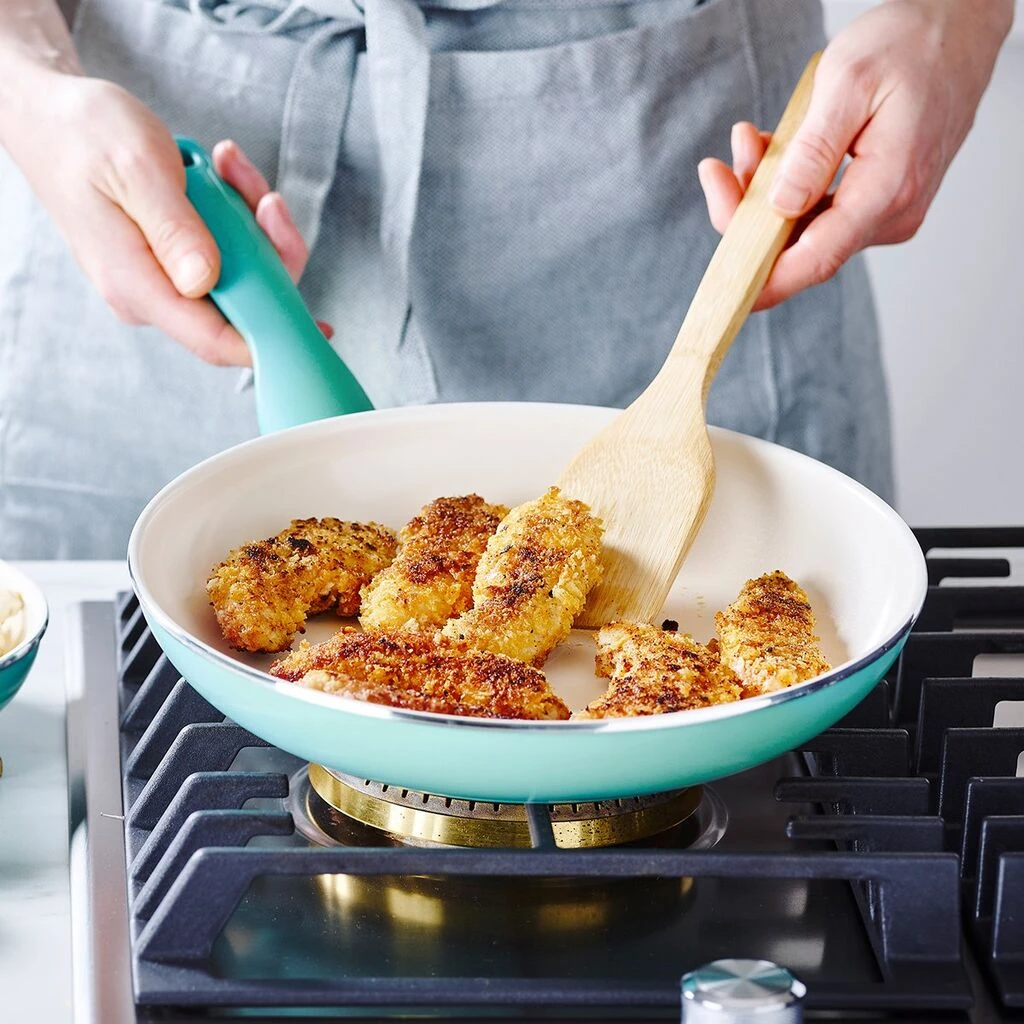 Greenpan Rio Ceramic Nonstick 10" Open Frypan | Turquoise 4 Greenpan Rio Ceramic Nonstick 10" Open Frypan | Turquoise - Image 4