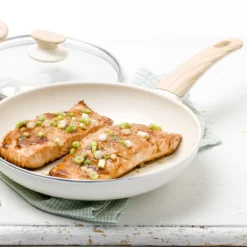 Wood-Be<br> Frying Pan, Cream White - 28cm 9 Wood-Be<br> Frying Pan, Cream White - 28cm -Chic Kitchen Utensils CC000832 001 Wood Be Frying Pan Cream White 28cm 4 cea0de3b eadc 4fbf 9896 e79b89f66dcc