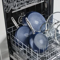 Valencia Pro<br> Frying Pan, Grey - 24cm -Chic Kitchen Utensils CC003758 001 Valencia Pro VALENCIA PRO FRYING PAN GREY 24CM 6 c8fda508 cf90 4975 8f3e dced4648e745