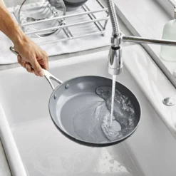 Valencia Pro<br> Frying Pan, Grey - 26cm 14 Valencia Pro<br> Frying Pan, Grey - 26cm -Chic Kitchen Utensils CC003759 001 Valencia Pro VALENCIA PRO FRYING PAN GREY 26CM 6 0b9825be ea3d 4a3e bba0 34e976a40940