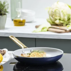 Padova<br> FRYING PAN, DARK BLUE - 24CM -Chic Kitchen Utensils CC004982 013 Padova PADOVA FRYING PAN DARK BLUE 24CM 3 23d66a66 e9ad 4c70 b862 3e22b125f9a5