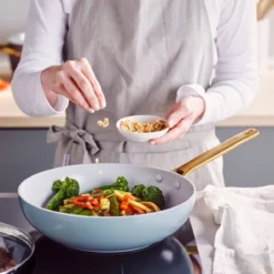 Padova<br> WOK WITH LID, SMOKEY SKY BLUE - 28CM 11 Padova<br> WOK WITH LID, SMOKEY SKY BLUE - 28CM -Chic Kitchen Utensils CC006199 001 Padova WOK WITH LID SMOKEY SKY BLUE 28CM 5 15e82577 2180 42e2 9d95 19aecbfb2d01