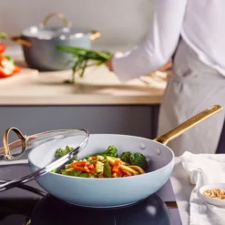 Padova<br> WOK WITH LID, SMOKEY SKY BLUE - 28CM 13 Padova<br> WOK WITH LID, SMOKEY SKY BLUE - 28CM -Chic Kitchen Utensils CC006199 001 Padova WOK WITH LID SMOKEY SKY BLUE 28CM 7 1315afa4 9e82 4440 9f90 7263d420db82