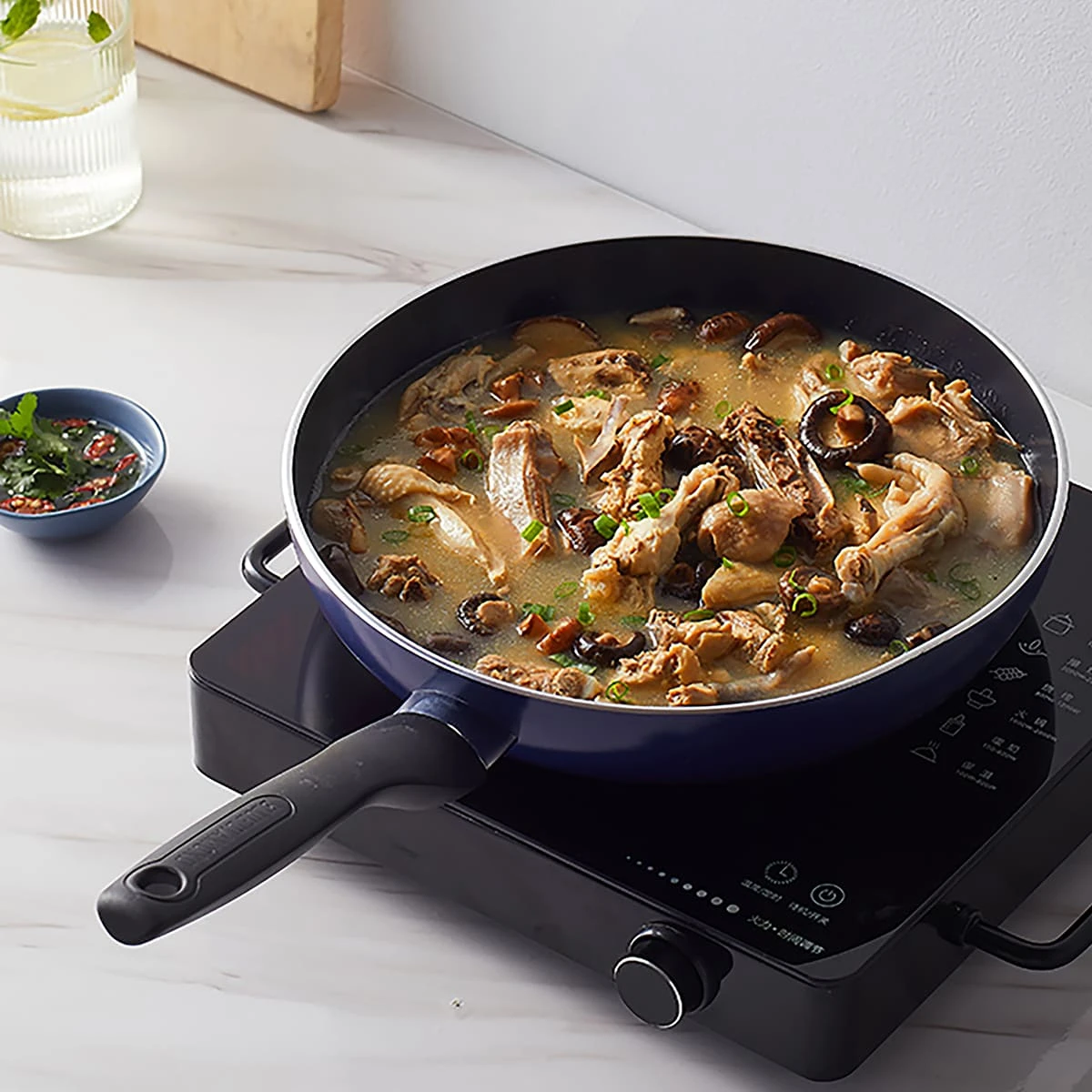 Blue Diamond<br> Deep Frying Pan - 24cm 3 Blue Diamond<br> Deep Frying Pan - 24cm - Image 3