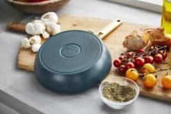 Stanley Tucci™<br> Ceramic Non-Stick 20CM Frypan | Venetian Teal 12 Stanley Tucci™<br> Ceramic Non-Stick 20CM Frypan | Venetian Teal -Chic Kitchen Utensils CC007793 102 Tucci Stanley Tucci Ceramic Non Stick 20cm Frypan Venetian Teal 8 a144e705 ac43 4296 beff bfad81c0edc7