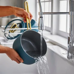 Stanley Tucci™<br> Ceramic Non-stick 11-Piece Cookware Set | Venetian Teal -Chic Kitchen Utensils CC007800 102 Tucci Stanley Tucci Ceramic Non Stick 11 Piece Cookware Set Venetian Teal 12 0072e977 004d 490d b159 77107359a7fd