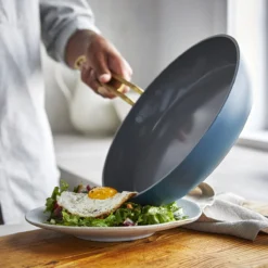 Stanley Tucci™<br> Ceramic Non-stick 11-Piece Cookware Set | Venetian Teal -Chic Kitchen Utensils CC007800 102 Tucci Stanley Tucci Ceramic Non Stick 11 Piece Cookware Set Venetian Teal 2 2e0531fe d321 4ffe 8a65 5465a082af65