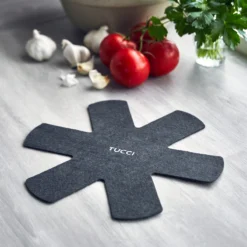 Stanley Tucci™<br> Ceramic Non-Stick 20CM Frypan | Carrara White -Chic Kitchen Utensils CC007801 102 Tucci Stanley Tucci Ceramic Non Stick 20cm Frypan Carrara White 5 f84564c1 2bfb 491d 9c0f 5c27195b93a8