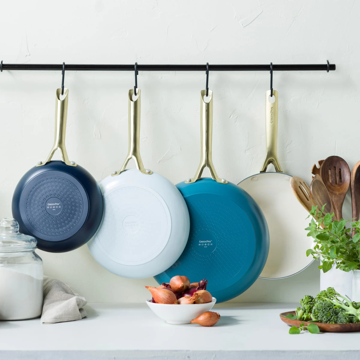 Shades<br> 3pc Cookware Set In Coastal 2 Shades<br> 3pc Cookware Set In Coastal - Image 2