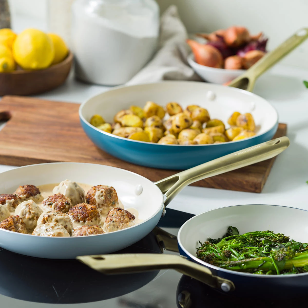 Shades<br> 3pc Cookware Set In Coastal 5 Shades<br> 3pc Cookware Set In Coastal - Image 5