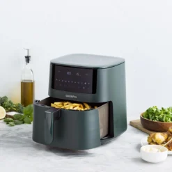Bistro<br> XXL Coloured Air Fryer - Pine Green 13 Bistro<br> XXL Coloured Air Fryer - Pine Green -Chic Kitchen Utensils CC009007 001 Air Fryer Bistro Airfryer 7 2L Pine Green 4 5d61d9e3 9786 423e b527 4ab72449071e