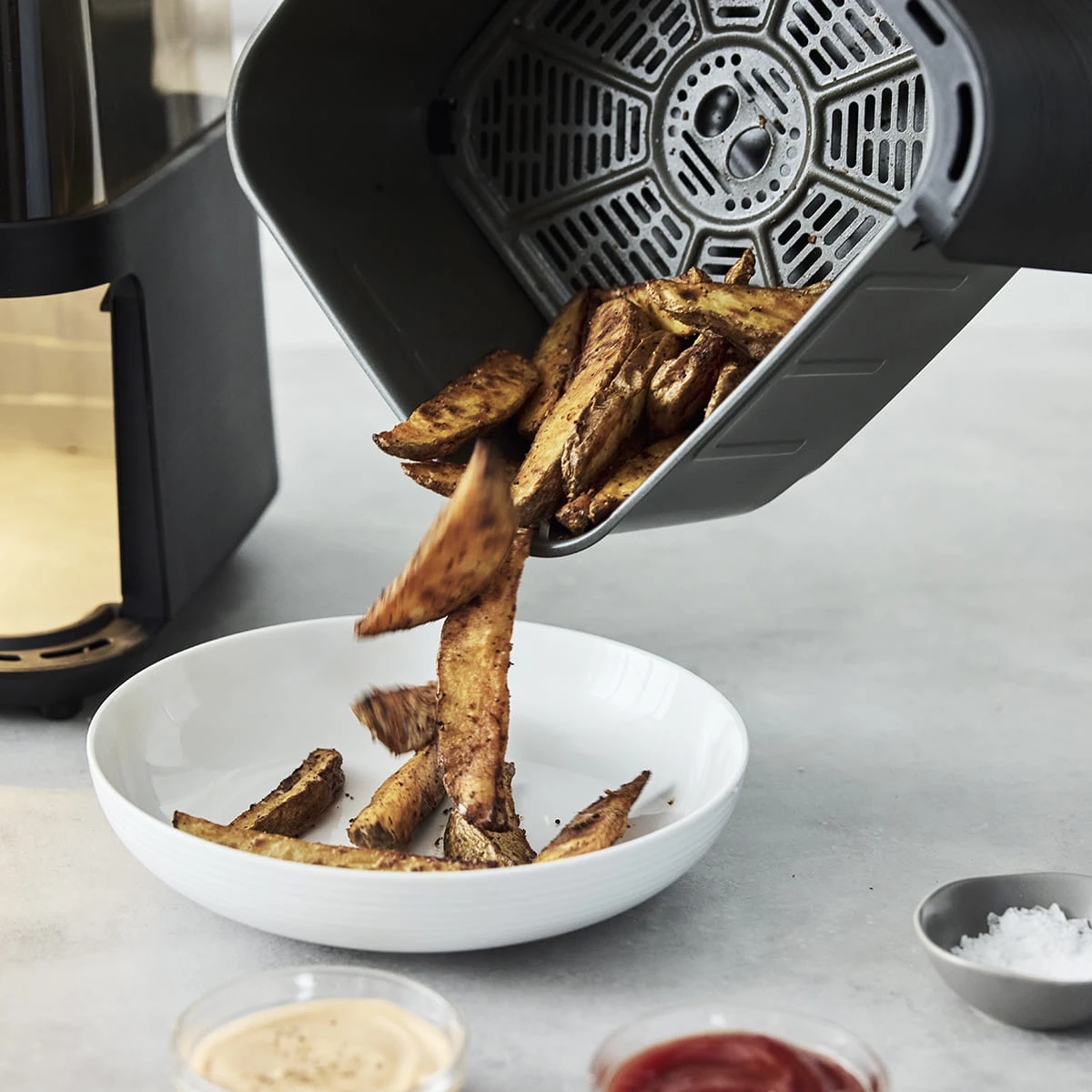 Bistro<br> Air Fryer With See-Thru Lid 7 Bistro<br> Air Fryer With See-Thru Lid - Image 7