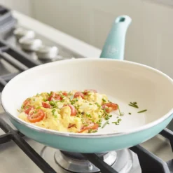 GreenLife Soft Grip<br> SOFT GRIP FRYING PAN, TURQUOISE - 20CM -Chic Kitchen Utensils CW000521 002 GreenLife Soft Grip SOFT GRIP FRYING PAN TURQUOISE 20CM 3 3f014f84 0d54 4d11 8171 df895a5a8968